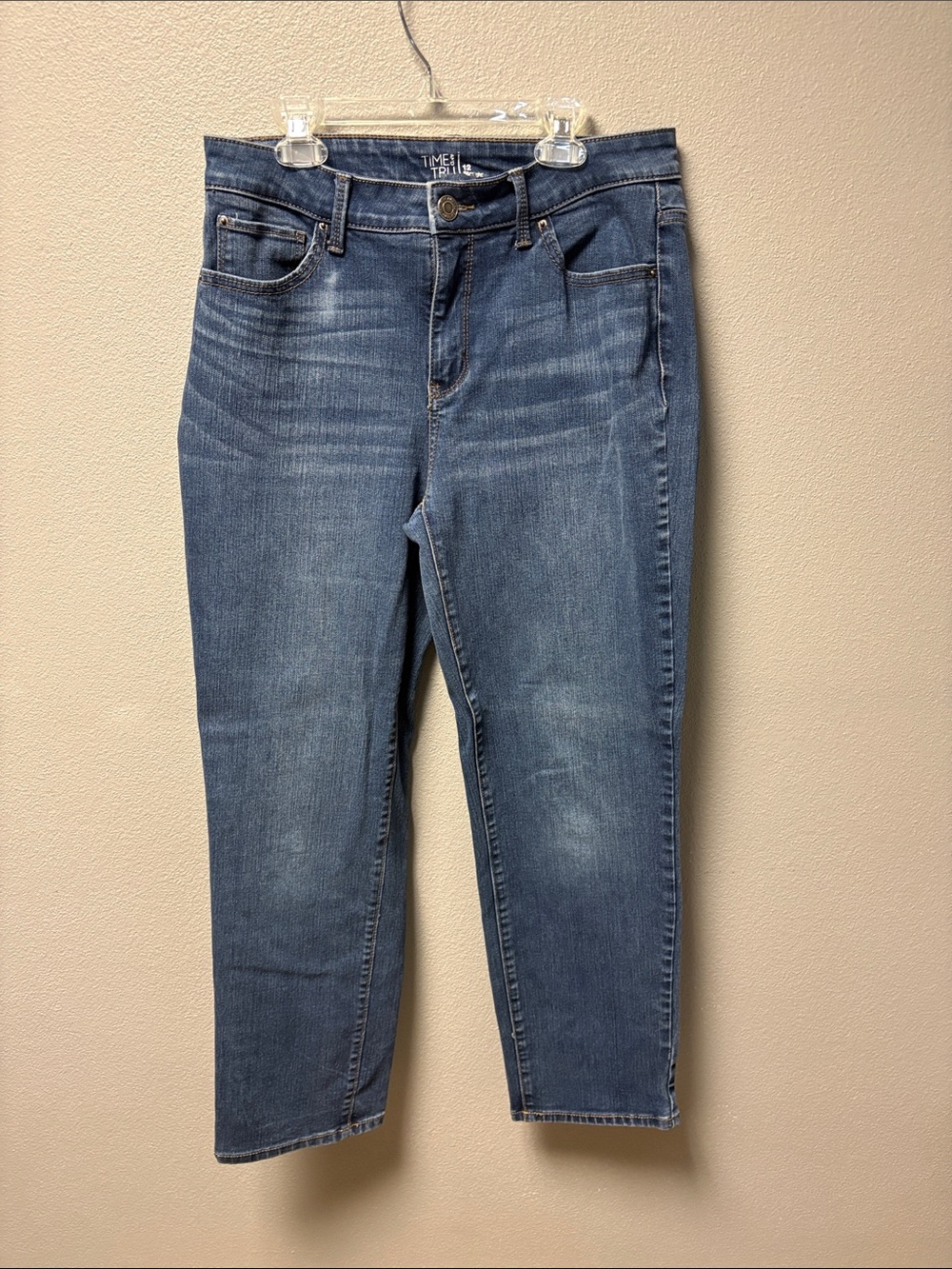Time and Tru Women's Mid Blue Straight Jeans